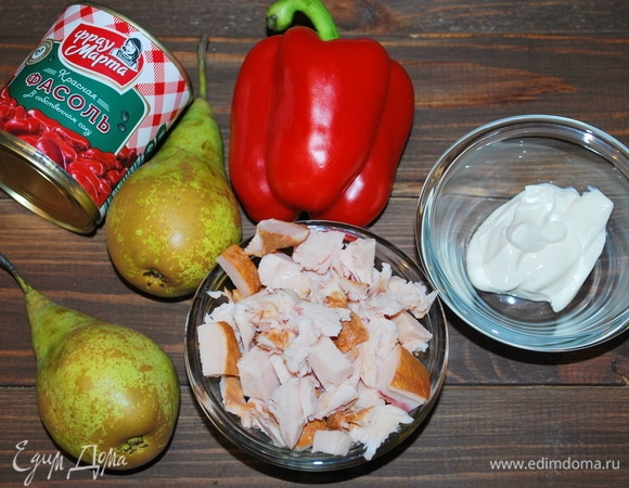 Подготовим продукты. Лучше взять груши сорта «Конференц».