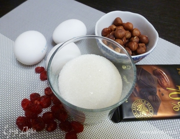 Подготовить ингредиенты для безе.