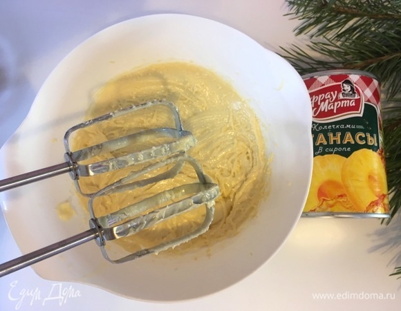 Все ингредиенты еще раз взбиваем миксером.