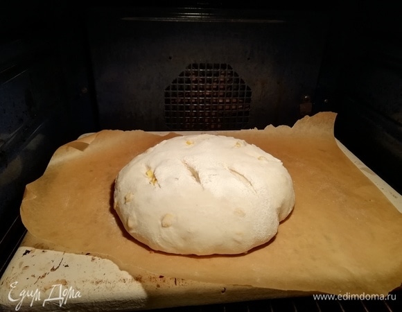 Ставим в духовку под колпак или блюдо на 15 минут.