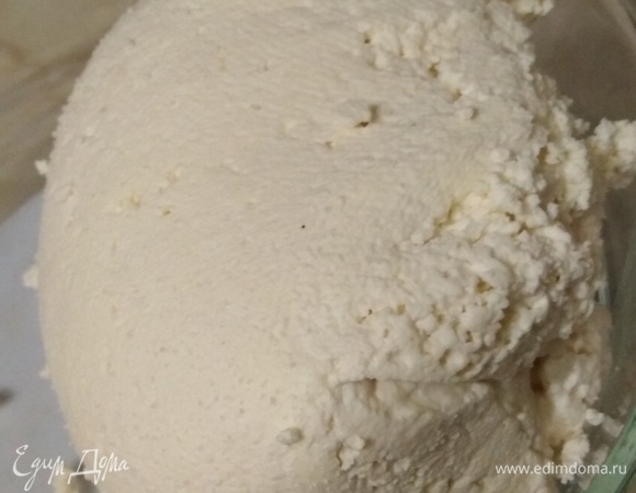 Подвесить, чтобы вся жидкость стекла.