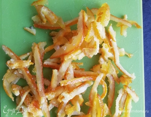 Выкладываем на противень и сушим. Можно вместе с гречкой.