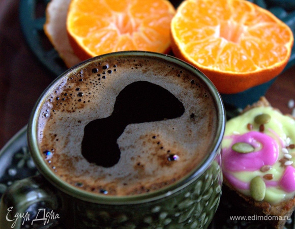 Украшение готово, теперь заварим кофе.