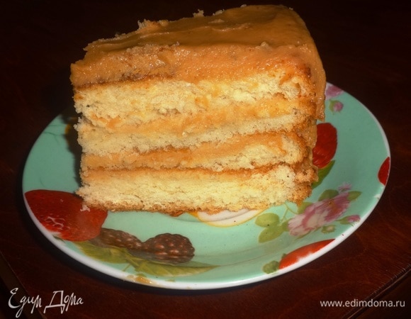 Готовый торт разрезать на кусочки и подать к чаю или кофе. Угощайтесь! Приятного аппетита!