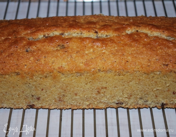 Готовый кекс остудите.