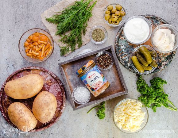 Для приготовления аппетитного картофеля нам понадобятся следующие ингредиенты.