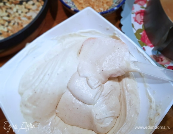 Вот такой гладкий и нежный крем получился.