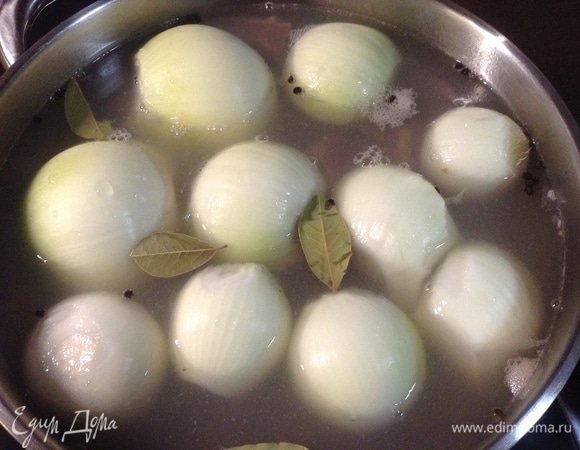 Снимаем тщательно пенку.