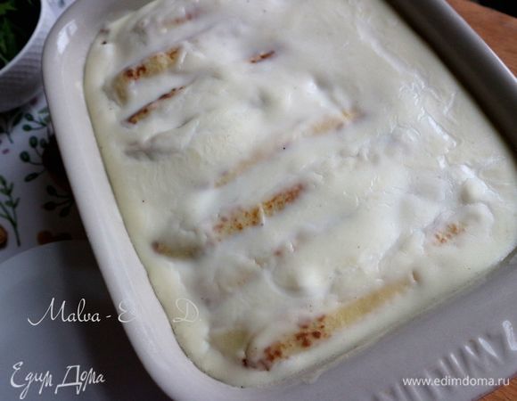 Вынуть блинчики из духовки.