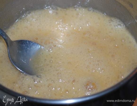 Цвет будет постепенно меняться после 15 минут варки.