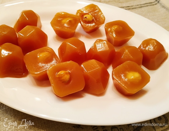 Карамельно-сливочные конфетки готовы. Приятного аппетита.