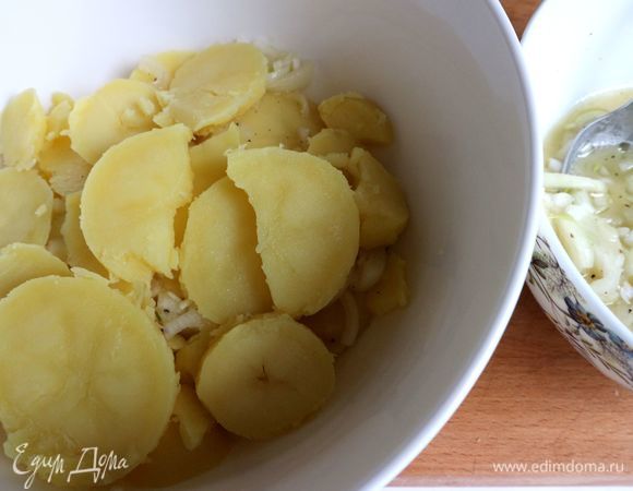 Еще слой картофеля.