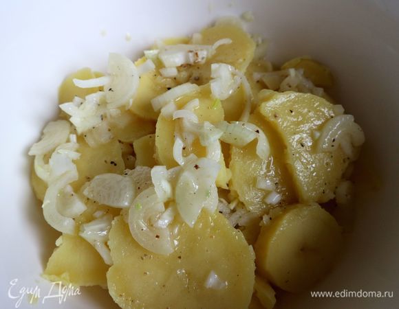 И часть лукового маринада.