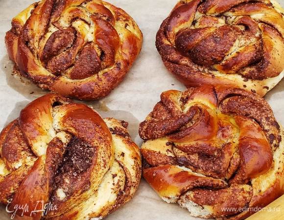 Достаем, даем остыть немного и наслаждаемся.