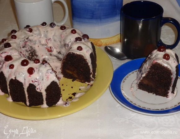 Разрезать кекс на порции и подать к чаю или кофе. Угощайтесь! Приятного аппетита!