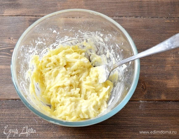 Хорошо перемешайте до однородного состояния.