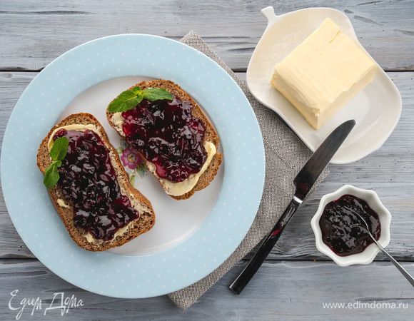 Вкусный завтрак готов. Приятного аппетита!