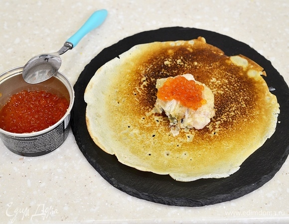 Затем — икру.