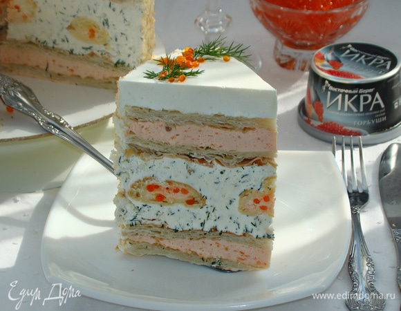 Вот такой нарядный и вкусный закусочный торт!