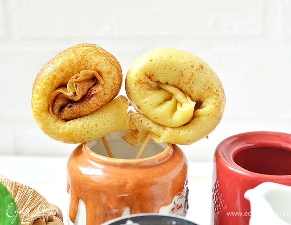 Блинчики на палочке готовы.