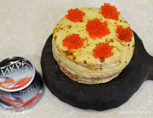 Запекайте в разогретой до 180°C духовке 10–15 минут. При подаче украсьте икрой. Я использую икру ТМ «Восточный берег». Она произведена на Камчатке, сделана не из замороженного сырья и обладает высокими вкусовыми качествами.