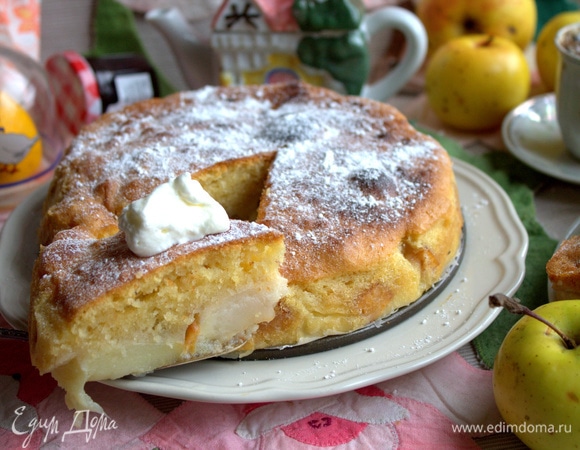 В нем немного муки, и он долго остается мягким.