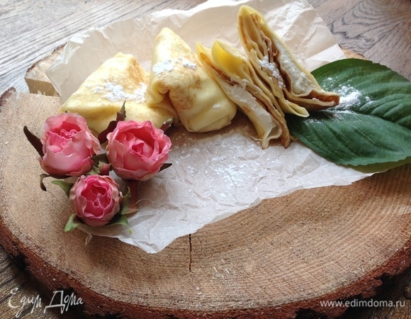 Посыпаю сахарной пудрой. Приятного аппетита!