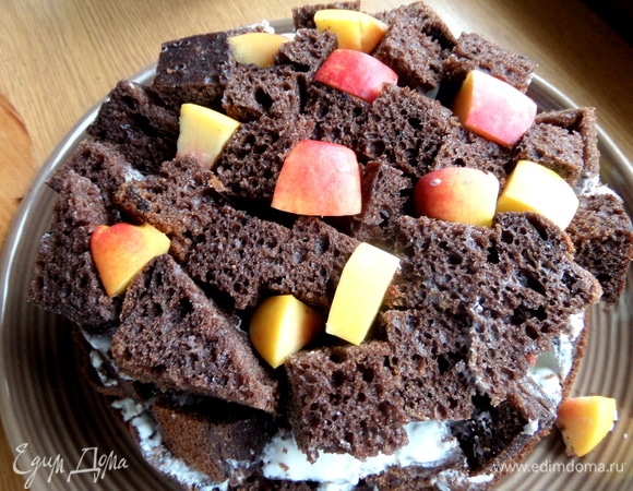 Каждый раз стараемся соблюдать форму полусферы в тортике.