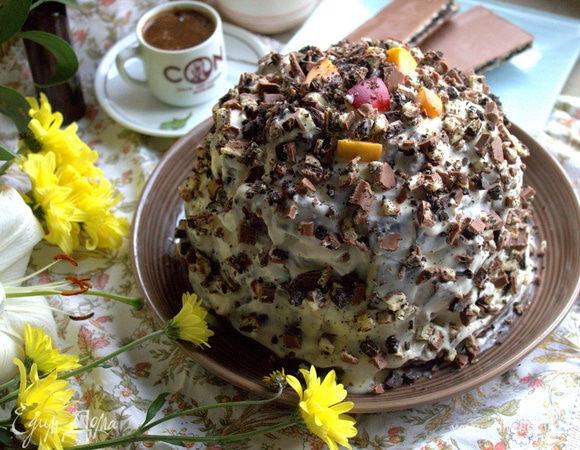 Подаем тортик на семейное чаепитие.