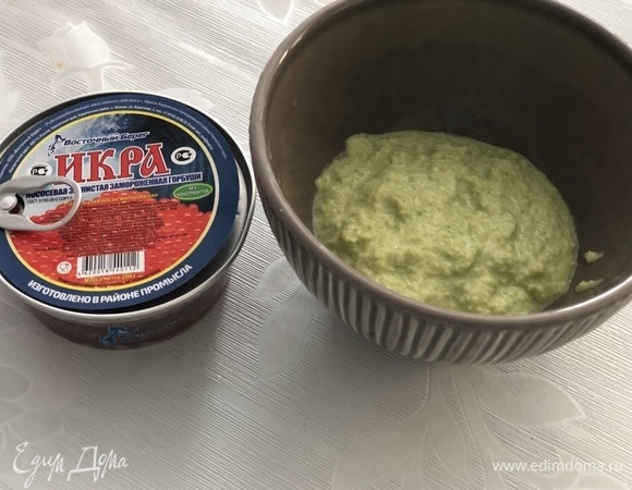 Взбиваем в блендере до однородной массы.