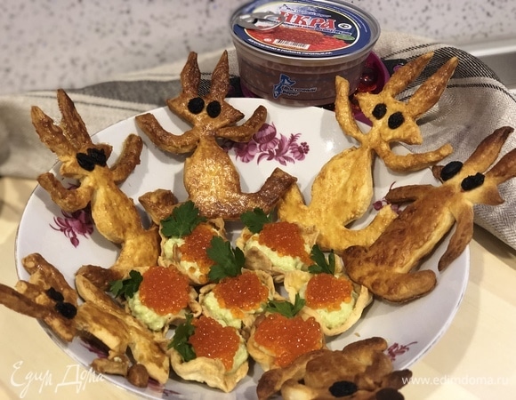 Сверху выкладываем икру ТМ «Восточный берег».