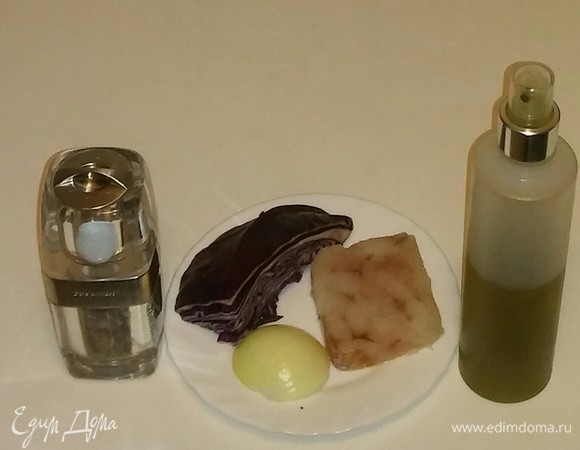 Собираем вместе все ингредиенты, которые понадобятся для приготовления этого блюда.