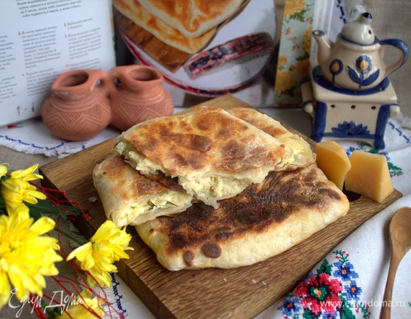 Удобно поделить каждую на четверти.