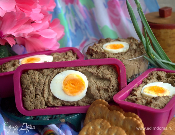 Хранить лучше накрытым.