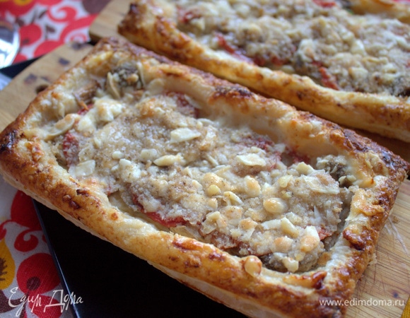 Выпекать до золотистой корочки 20–25 минут.