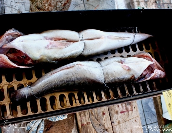 А потом уже установил и саму по себе «заряженную» решетку.