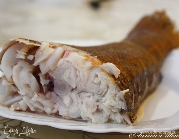 Сочно! Мясо упругое, ароматное, нежно. Очень вам рекомендую.