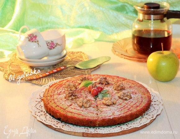 Готовый пирог можно посыпать сахарной пудрой. Приятного аппетита!