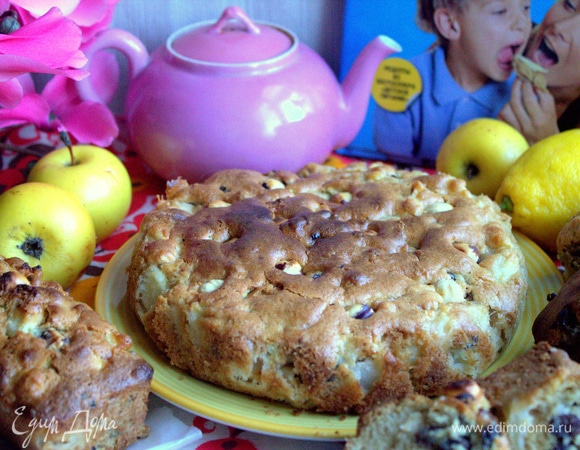 Пирожок очень мягкий, осторожно вынимать из формы.