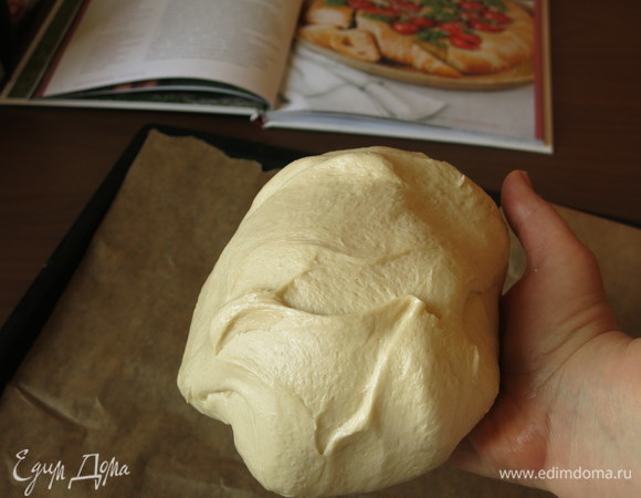 Тесто получается мягким, нежным.