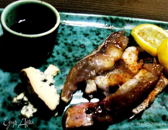 Приятного аппетита) Вкусно и в суши, и так, и на камне поджарить можно! Приятного всем. Подавать лучше с имбирем и соевым соусом, предварительно сбрызнув лимоном.