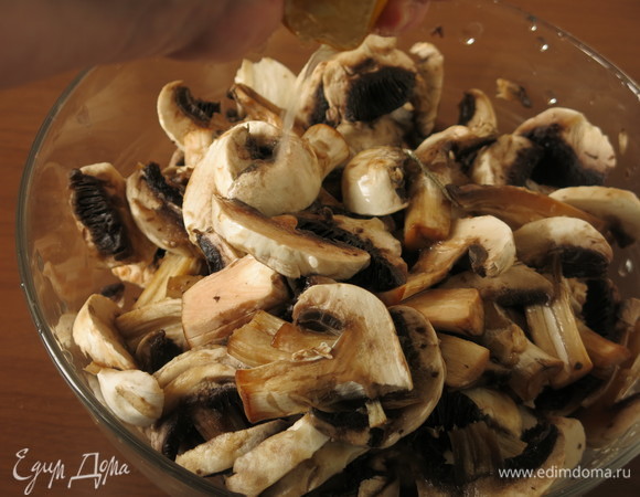 Сбрызгиваем лимонным соком.