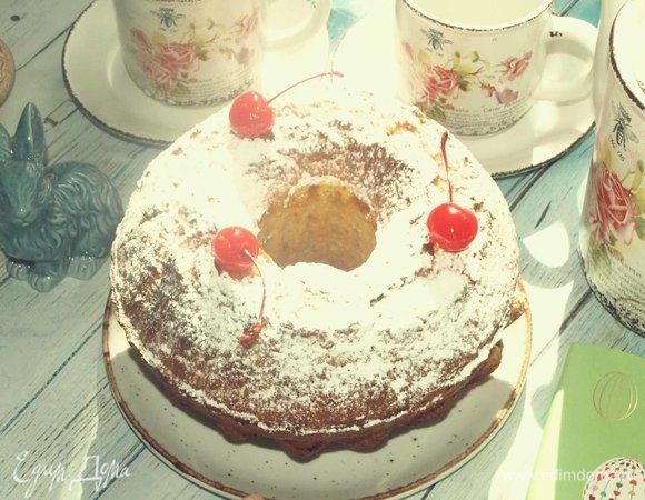 Перед подачей посыпать сахарной пудрой.