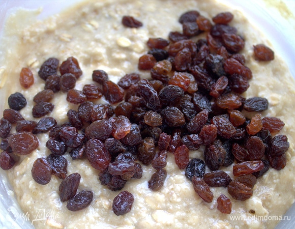 Изюм (60 г).