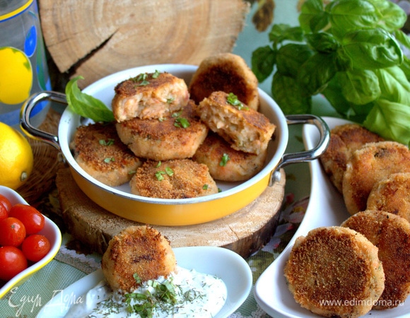 В кувшине у меня березовый сок.