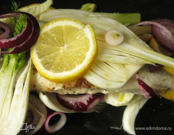 Сверху кладем оставшиеся овощи.