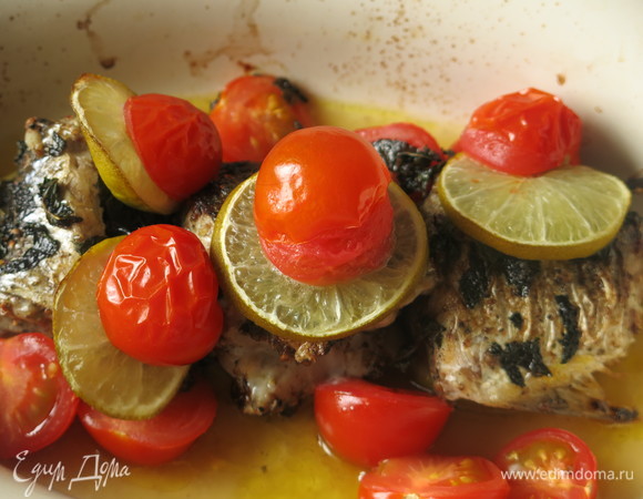 Запекаем 20 минут при 200°C, последние пару минут — с конвекцией. Приятного аппетита!