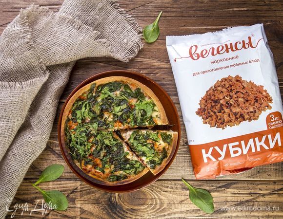 Выпекайте при 210°C 25–30 минут. Ароматный пирог готов. Приятного аппетита!