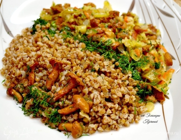 Подайте красиво свое полезное витаминное блюдо, чтобы и глаз порадовать.