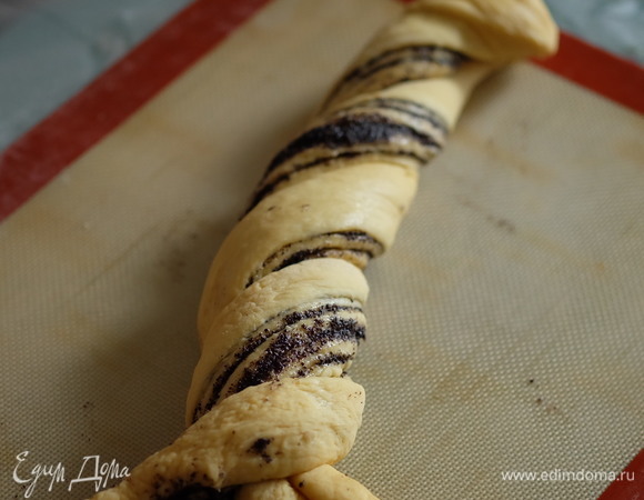 Жгуты переплести между собой.